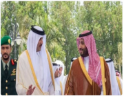 ولي العهد يتلقى رسالة من أمير قطر حول العلاقات الأخوية بين البلدين